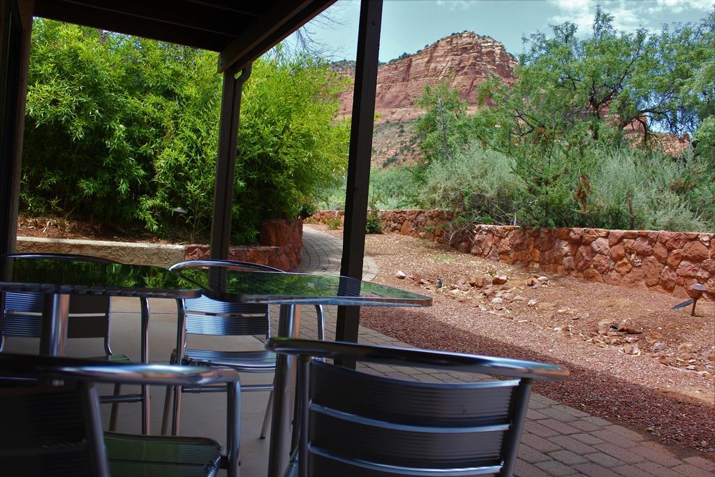 Adobe Village Inn Sedona Bagian luar foto