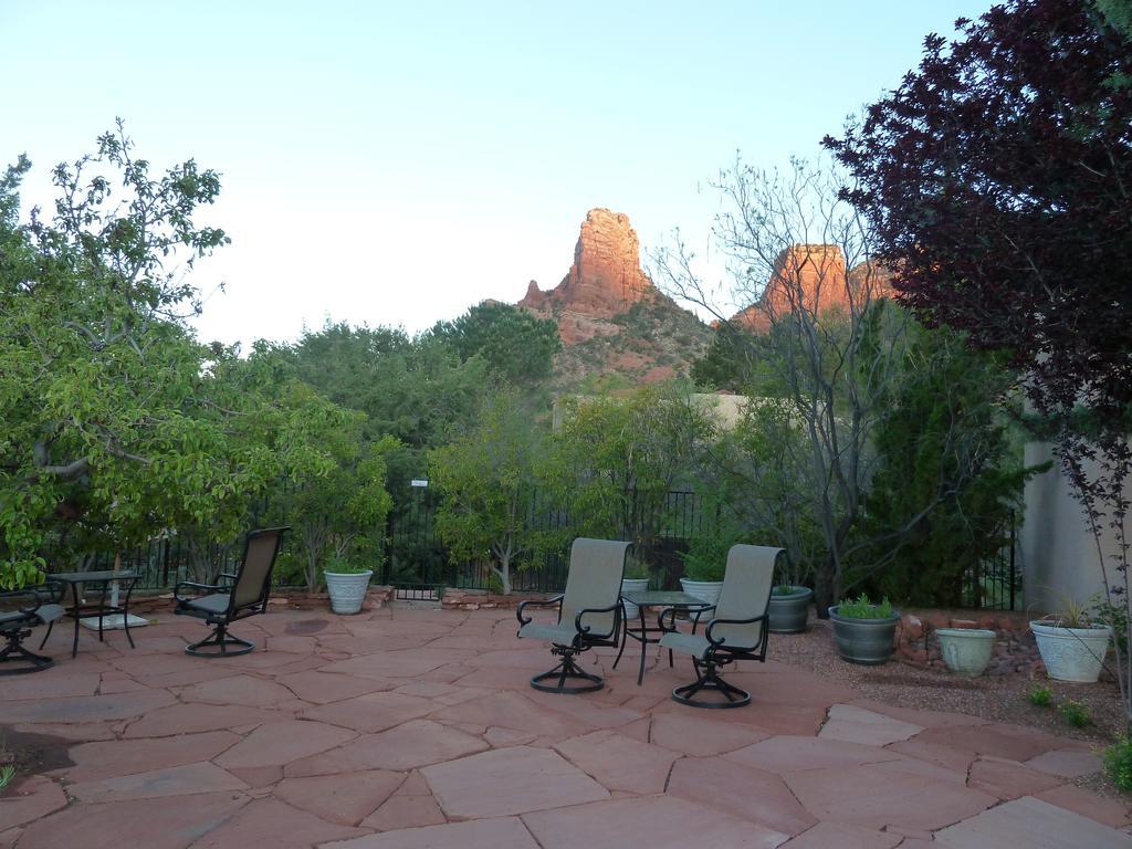 Adobe Village Inn Sedona Bagian luar foto